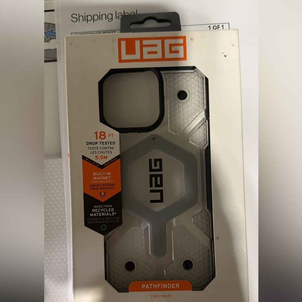 iPhone 16 Pro UAG Pathfinder Phone Case